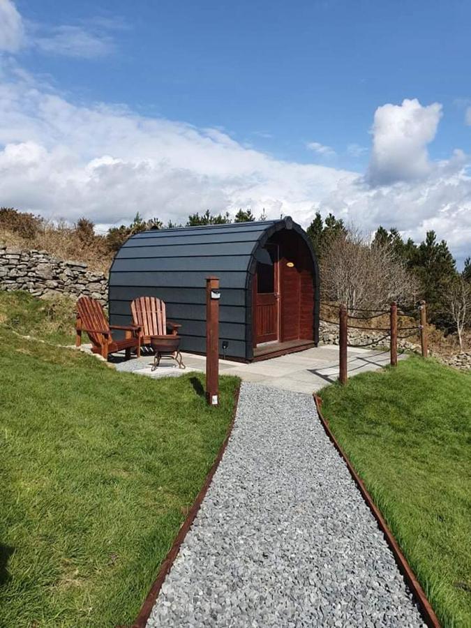 Отель Gorse Hill Glamping Ньюкасл Экстерьер фото